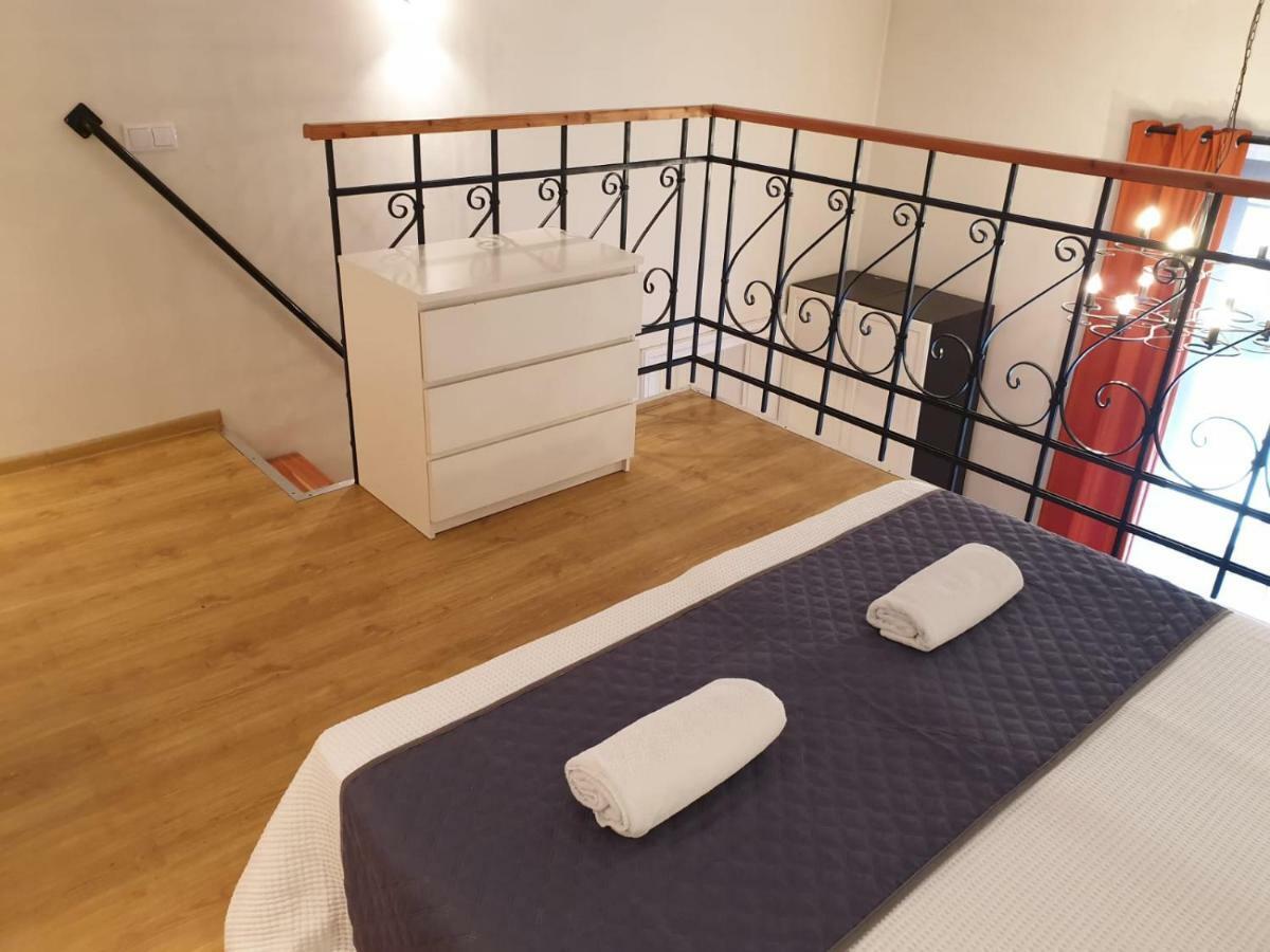 Aparthotel Old City Краков Экстерьер фото